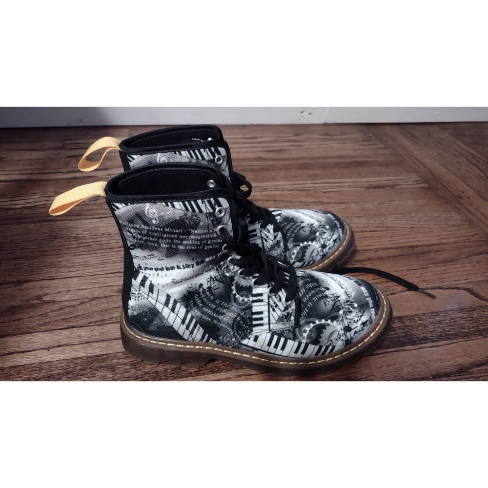 Musical Note Piano Canvas Combat Boots Women's Size 8.5 Sheet Music Beethoven